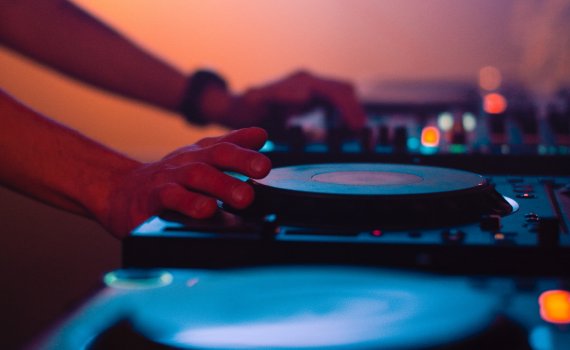 DJ Noord Holland boeken